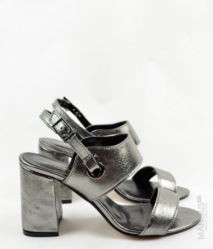 Босоножки на каблуке Silver
