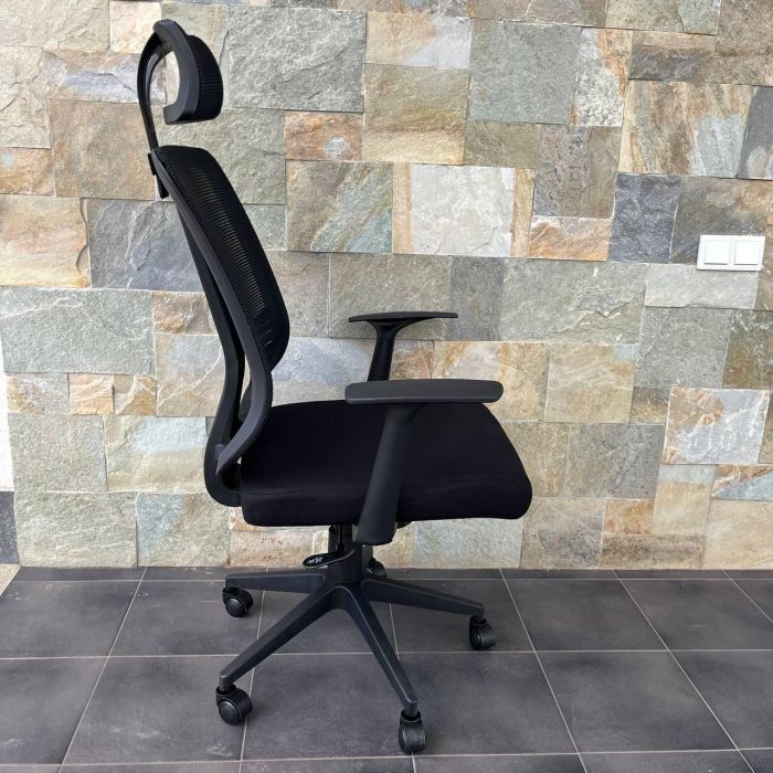 Офисное кресло из сетки Prestige Mesh 008 Черный, Prestige, для офиса Сетка