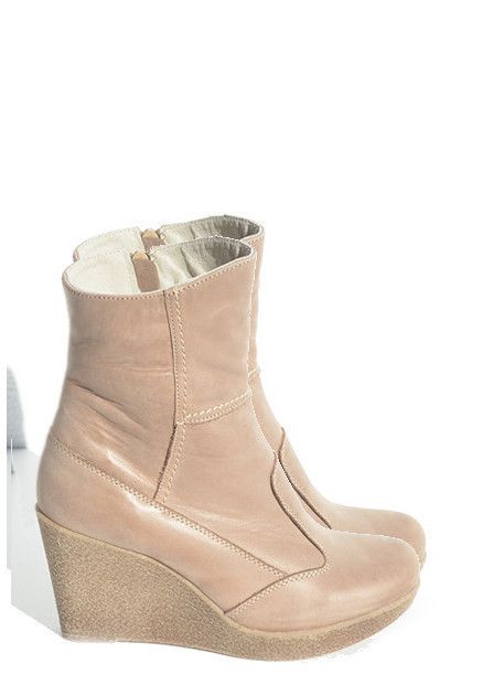 Черевик Alexander (Польща)