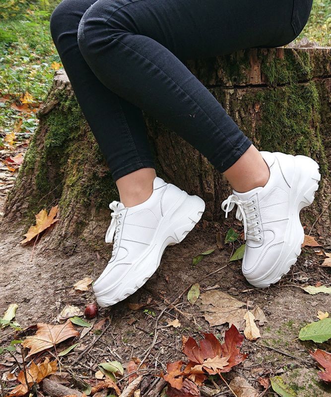Крутые кроссовки White
