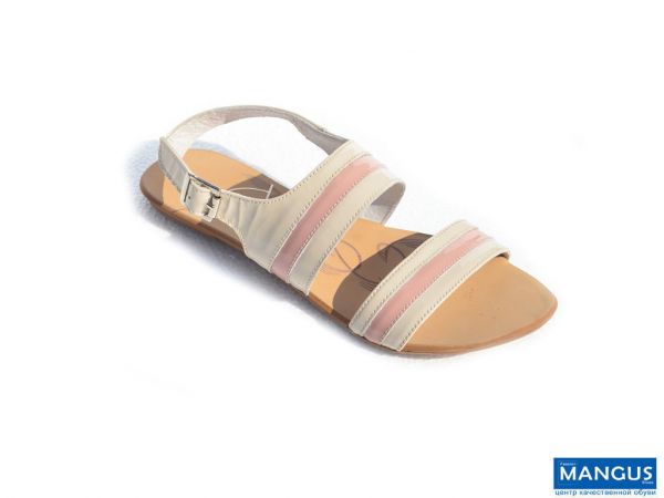 Жіноча модель