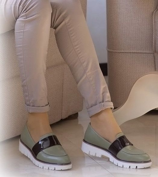 Елегантні туфлі Boston Oliva